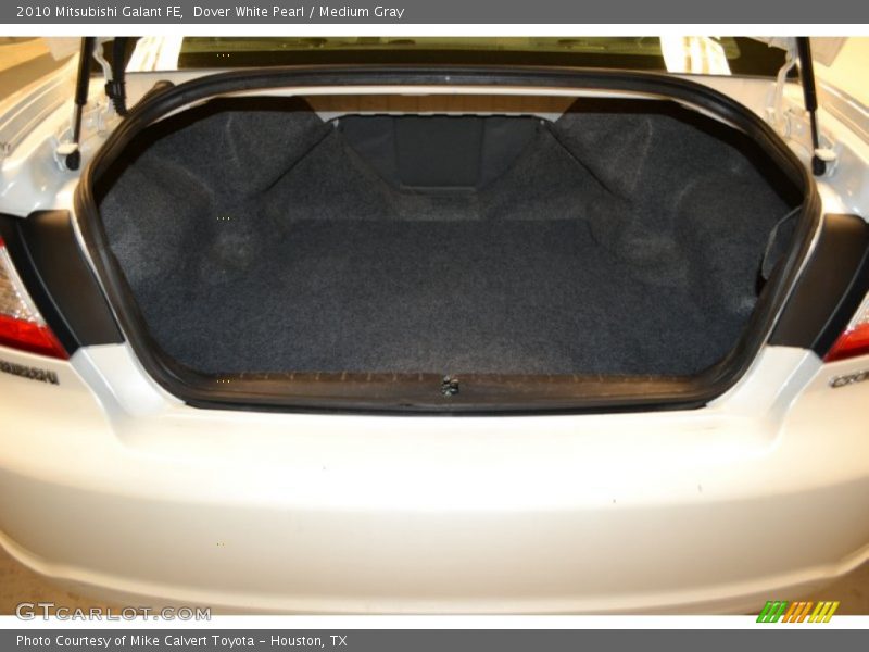 Dover White Pearl / Medium Gray 2010 Mitsubishi Galant FE