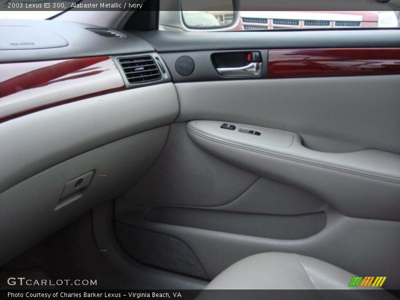 Alabaster Metallic / Ivory 2003 Lexus ES 300