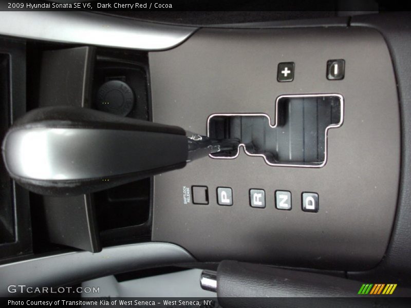 Dark Cherry Red / Cocoa 2009 Hyundai Sonata SE V6