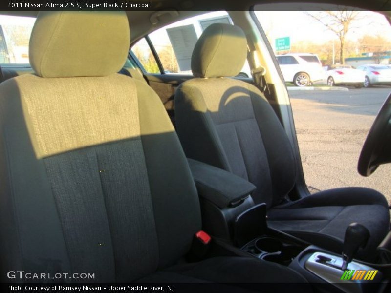 Super Black / Charcoal 2011 Nissan Altima 2.5 S