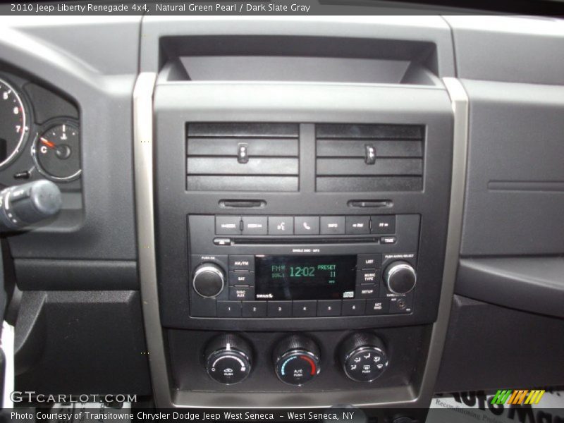 Natural Green Pearl / Dark Slate Gray 2010 Jeep Liberty Renegade 4x4