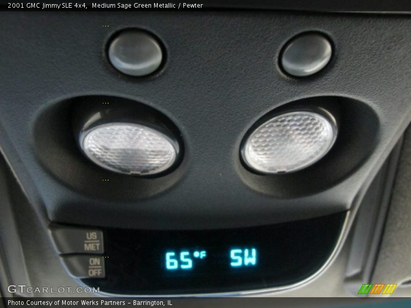 Controls of 2001 Jimmy SLE 4x4