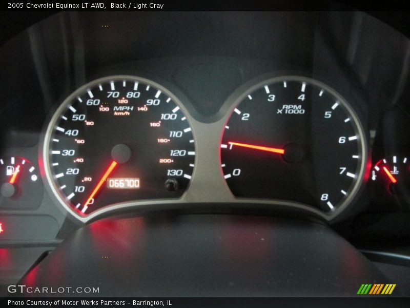 Black / Light Gray 2005 Chevrolet Equinox LT AWD