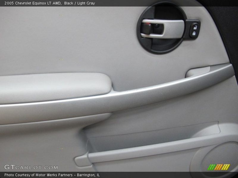 Black / Light Gray 2005 Chevrolet Equinox LT AWD