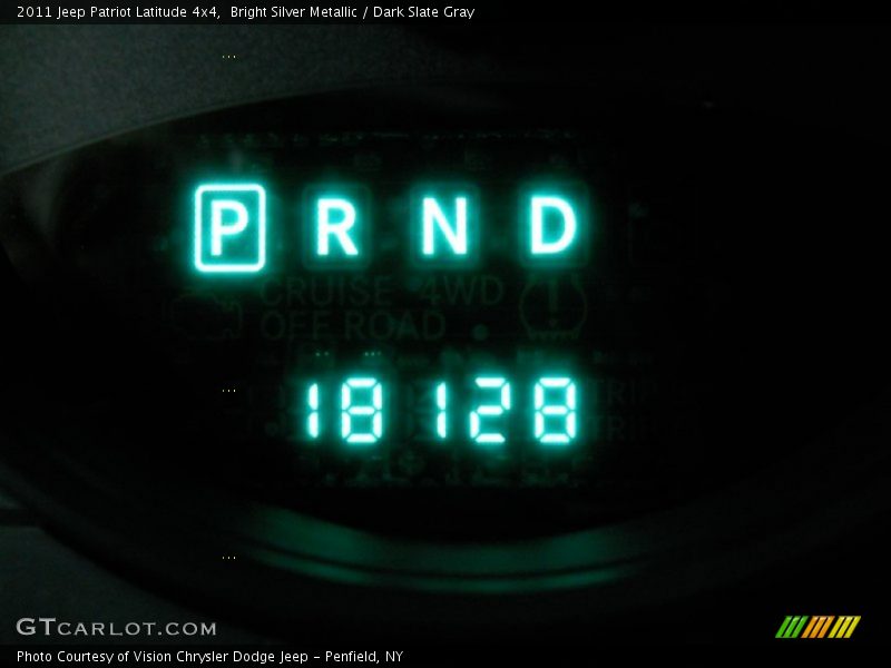 Bright Silver Metallic / Dark Slate Gray 2011 Jeep Patriot Latitude 4x4