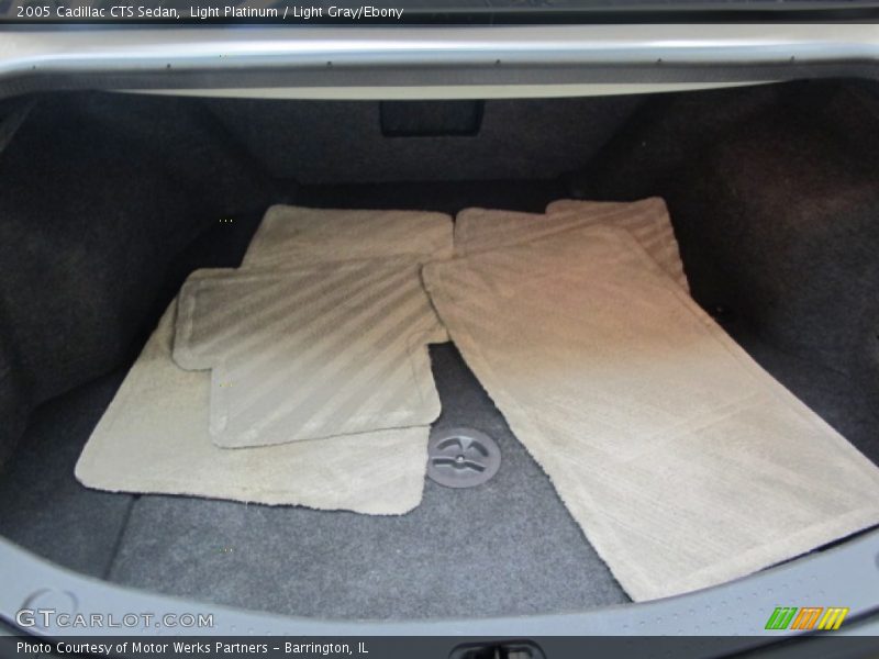 Light Platinum / Light Gray/Ebony 2005 Cadillac CTS Sedan