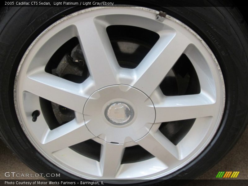 Light Platinum / Light Gray/Ebony 2005 Cadillac CTS Sedan