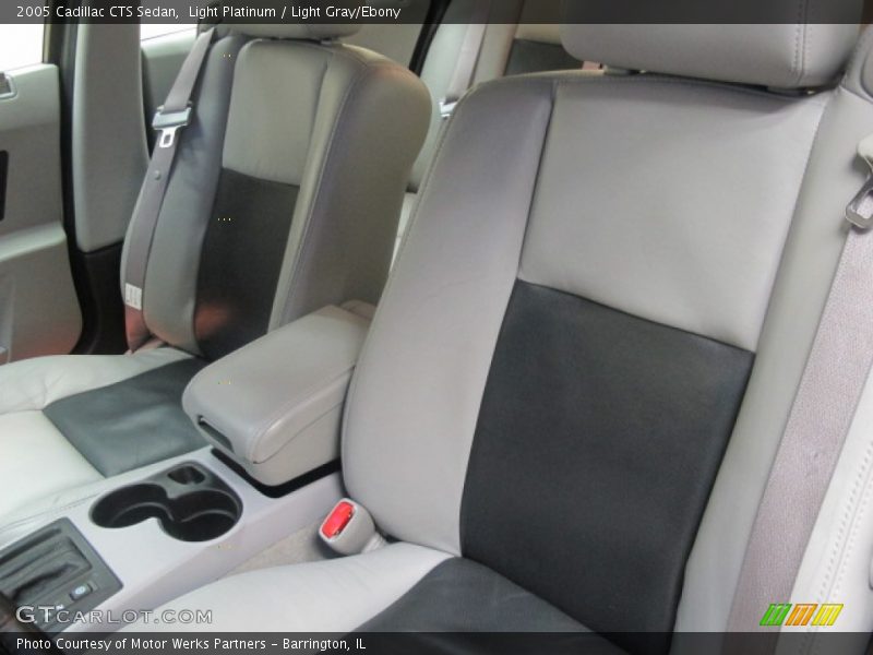 Light Platinum / Light Gray/Ebony 2005 Cadillac CTS Sedan