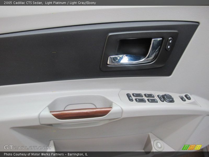 Light Platinum / Light Gray/Ebony 2005 Cadillac CTS Sedan