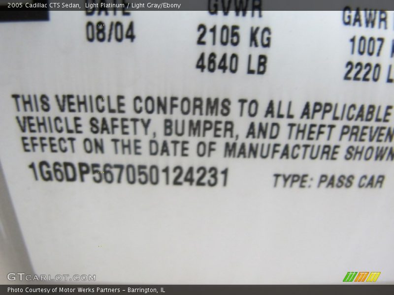 Light Platinum / Light Gray/Ebony 2005 Cadillac CTS Sedan