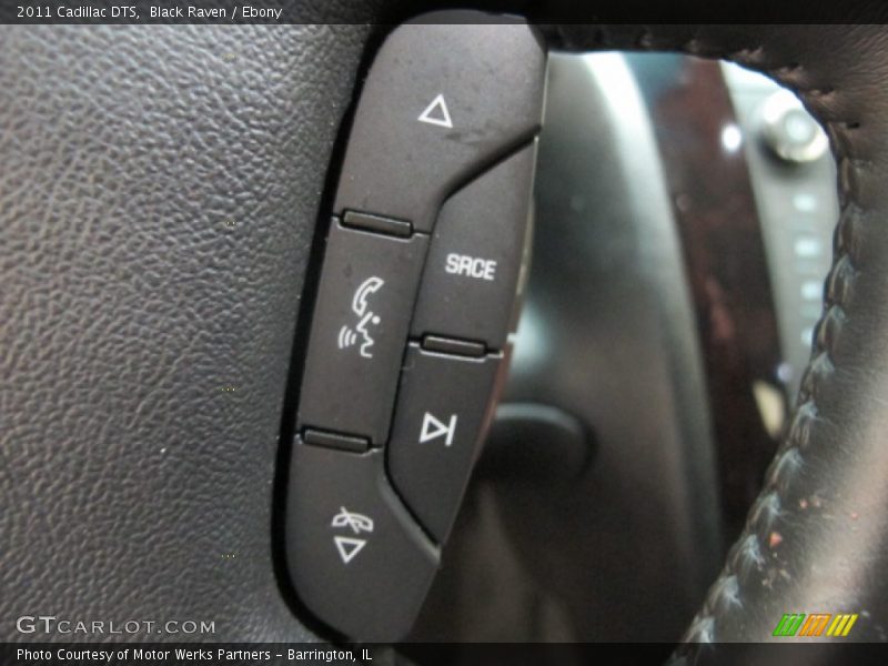 Black Raven / Ebony 2011 Cadillac DTS