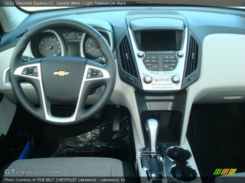 Summit White / Light Titanium/Jet Black 2012 Chevrolet Equinox LT