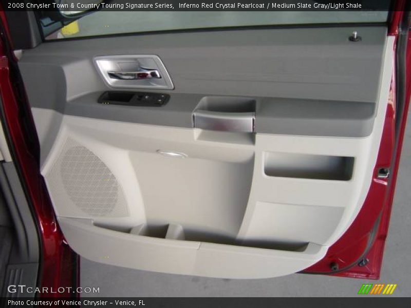 Inferno Red Crystal Pearlcoat / Medium Slate Gray/Light Shale 2008 Chrysler Town & Country Touring Signature Series