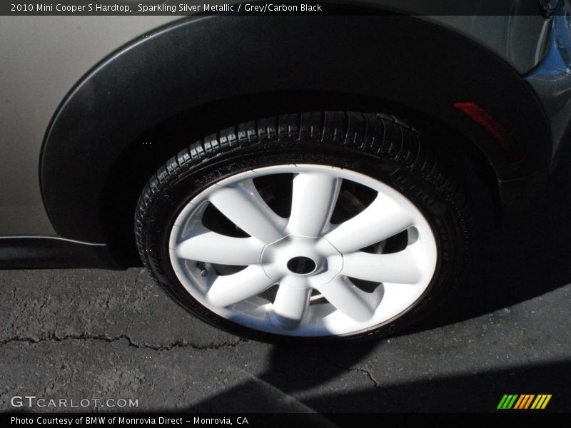 Sparkling Silver Metallic / Grey/Carbon Black 2010 Mini Cooper S Hardtop
