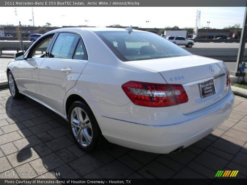 Arctic White / Almond/Mocha 2011 Mercedes-Benz E 350 BlueTEC Sedan