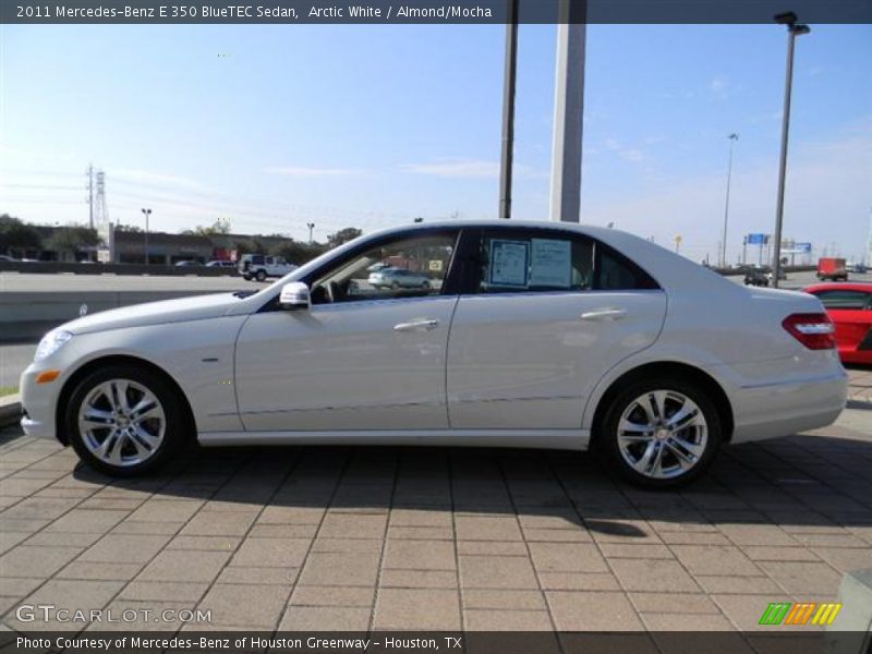 Arctic White / Almond/Mocha 2011 Mercedes-Benz E 350 BlueTEC Sedan