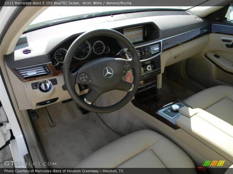 Arctic White / Almond/Mocha 2011 Mercedes-Benz E 350 BlueTEC Sedan