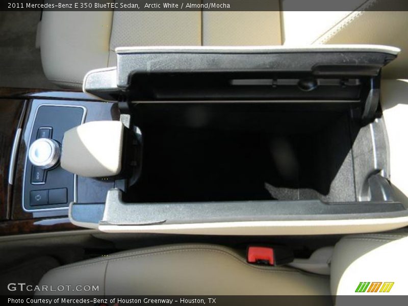 Arctic White / Almond/Mocha 2011 Mercedes-Benz E 350 BlueTEC Sedan