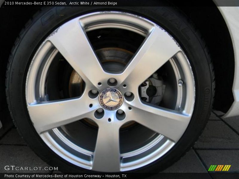 Arctic White / Almond Beige 2010 Mercedes-Benz E 350 Sedan