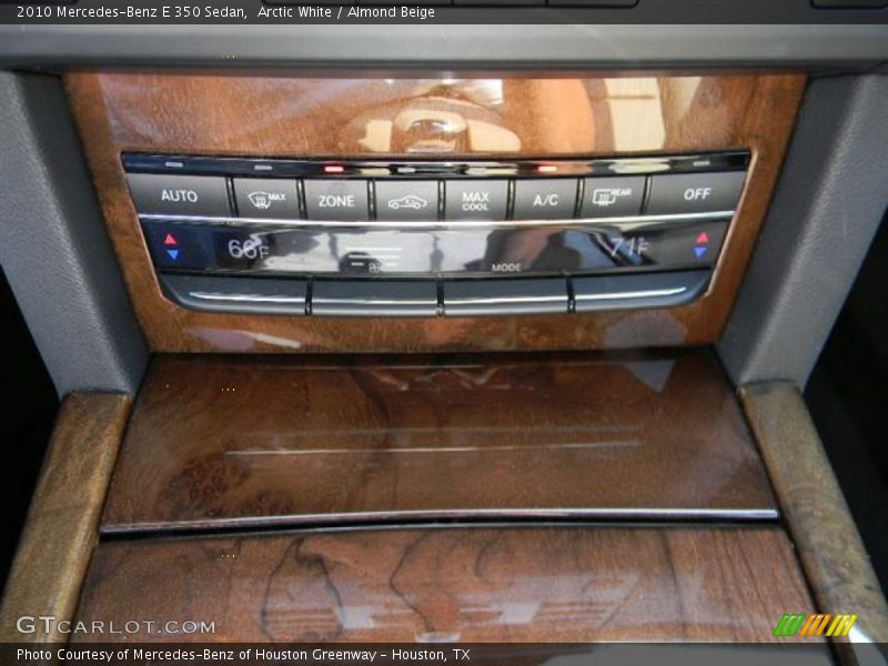 Arctic White / Almond Beige 2010 Mercedes-Benz E 350 Sedan