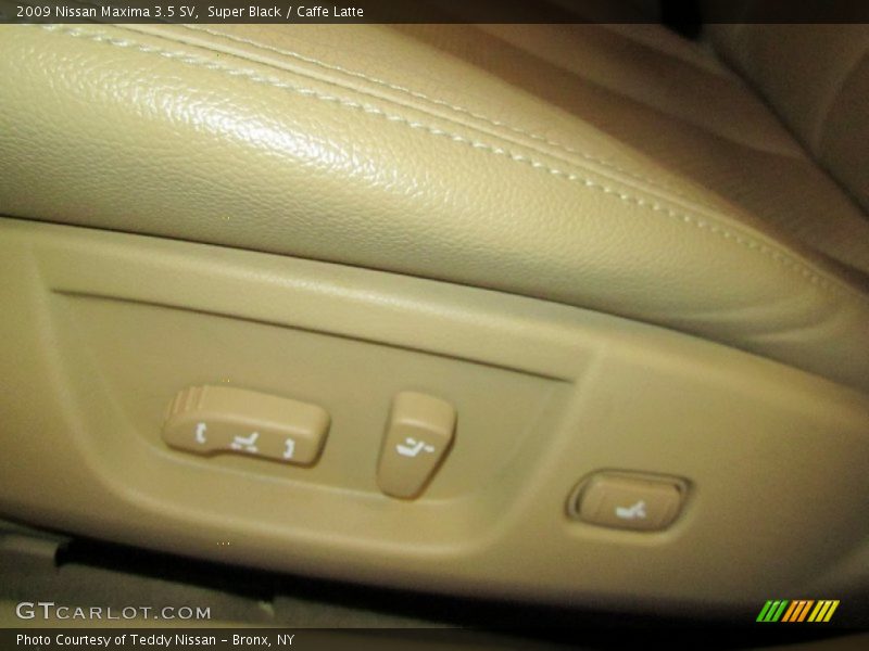 Super Black / Caffe Latte 2009 Nissan Maxima 3.5 SV