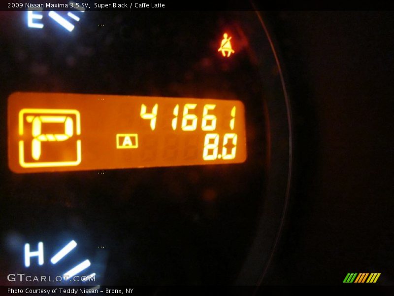 Super Black / Caffe Latte 2009 Nissan Maxima 3.5 SV