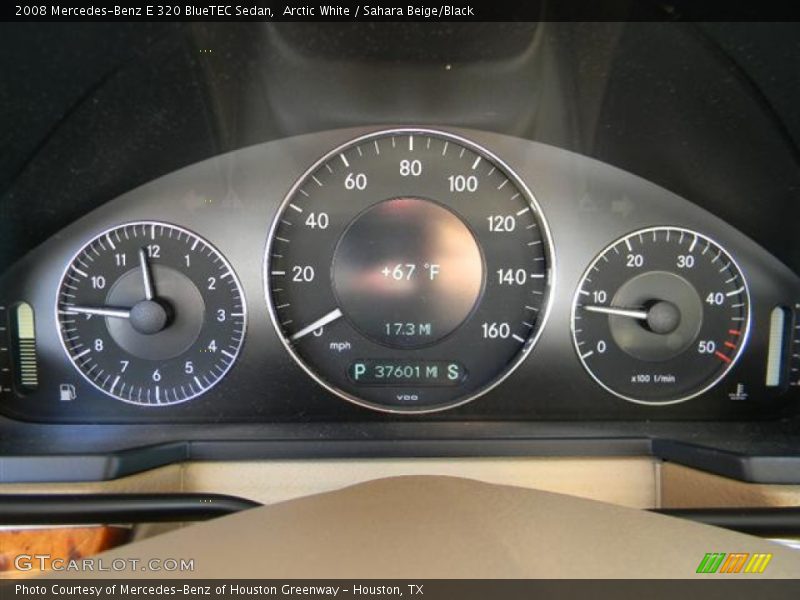 Arctic White / Sahara Beige/Black 2008 Mercedes-Benz E 320 BlueTEC Sedan