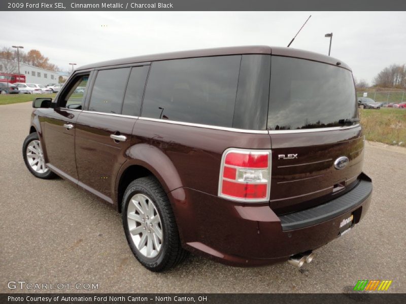 Cinnamon Metallic / Charcoal Black 2009 Ford Flex SEL