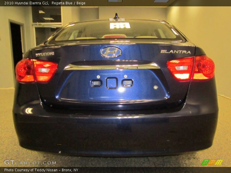Regatta Blue / Beige 2010 Hyundai Elantra GLS