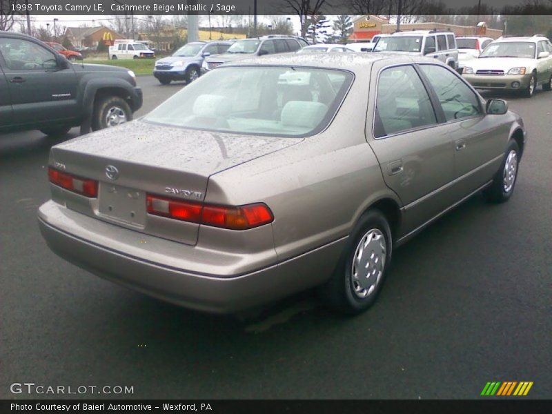 Cashmere Beige Metallic / Sage 1998 Toyota Camry LE