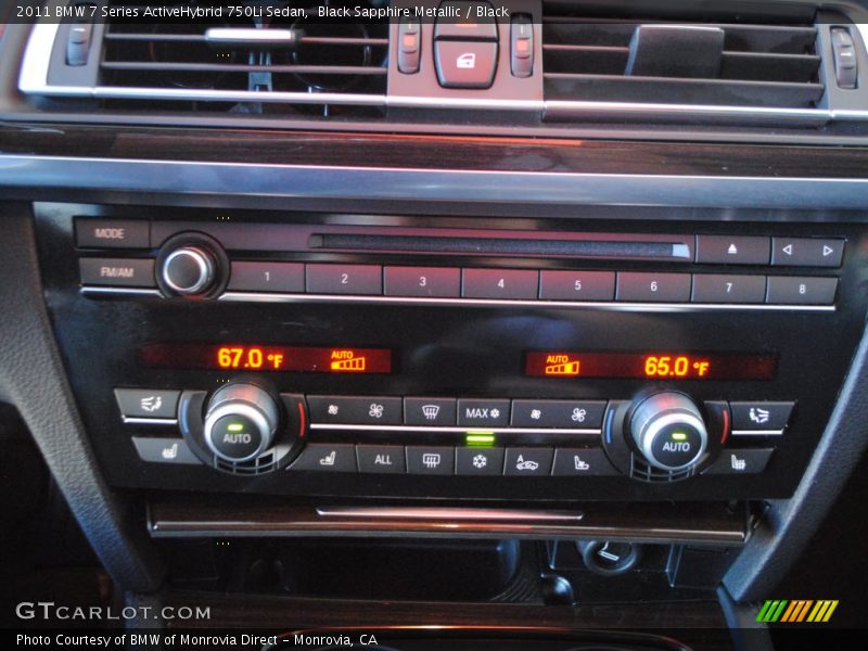 Controls of 2011 7 Series ActiveHybrid 750Li Sedan