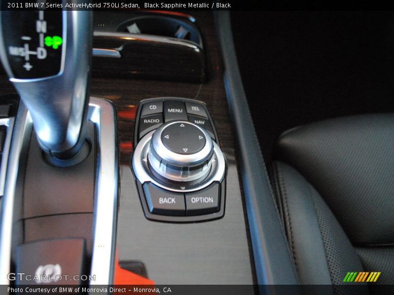 Controls of 2011 7 Series ActiveHybrid 750Li Sedan