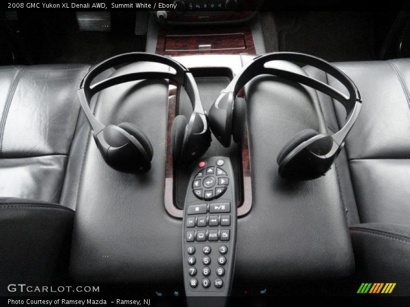 Summit White / Ebony 2008 GMC Yukon XL Denali AWD