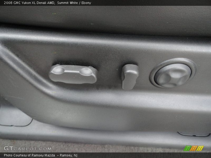 Summit White / Ebony 2008 GMC Yukon XL Denali AWD