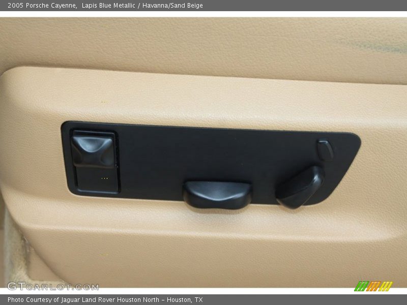 Lapis Blue Metallic / Havanna/Sand Beige 2005 Porsche Cayenne