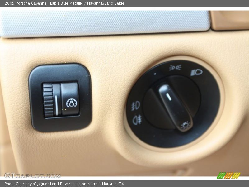 Lapis Blue Metallic / Havanna/Sand Beige 2005 Porsche Cayenne