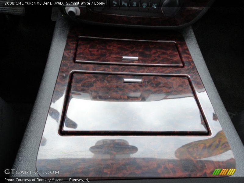 Summit White / Ebony 2008 GMC Yukon XL Denali AWD