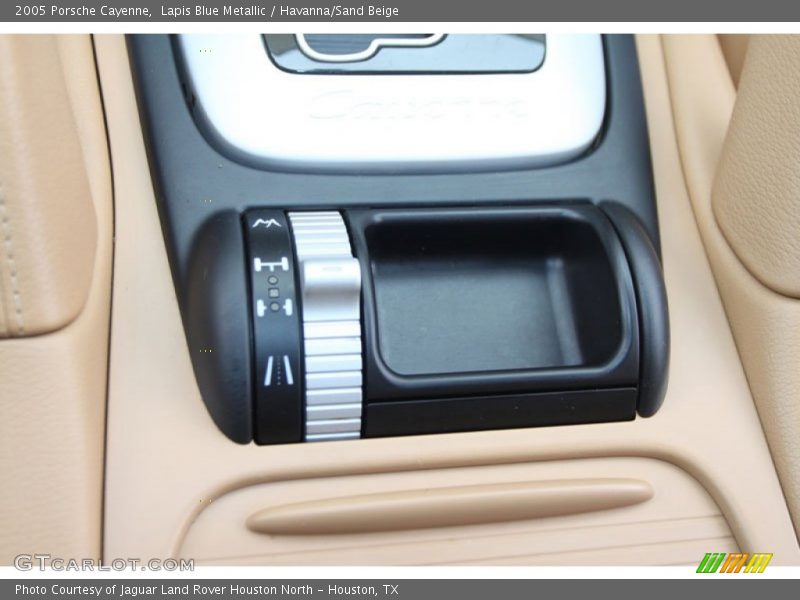 Lapis Blue Metallic / Havanna/Sand Beige 2005 Porsche Cayenne