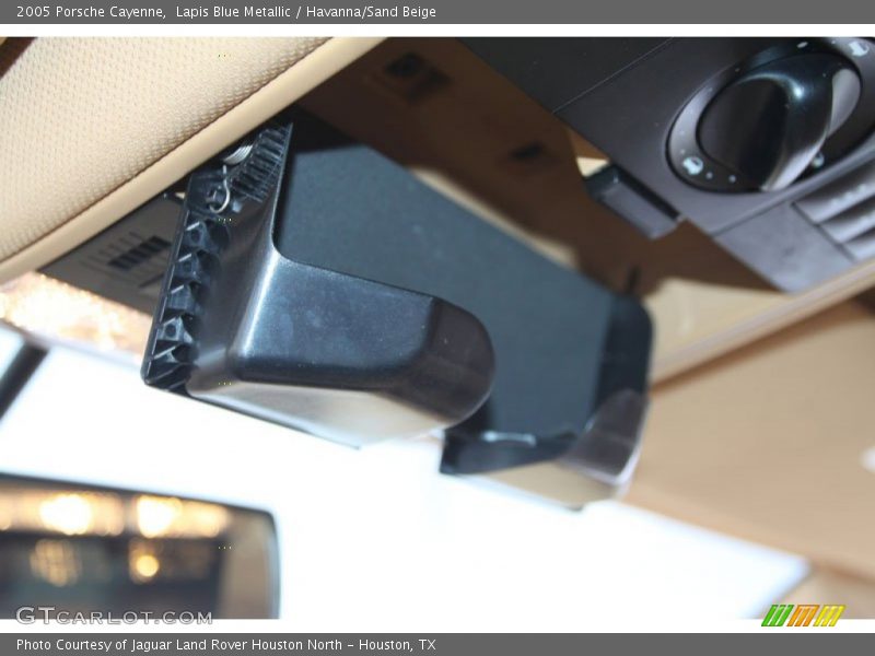 Lapis Blue Metallic / Havanna/Sand Beige 2005 Porsche Cayenne