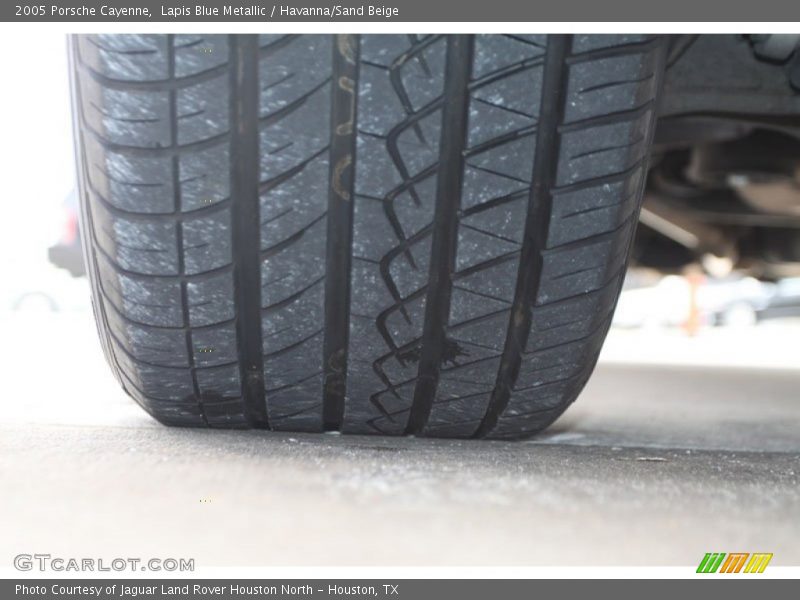 Lapis Blue Metallic / Havanna/Sand Beige 2005 Porsche Cayenne