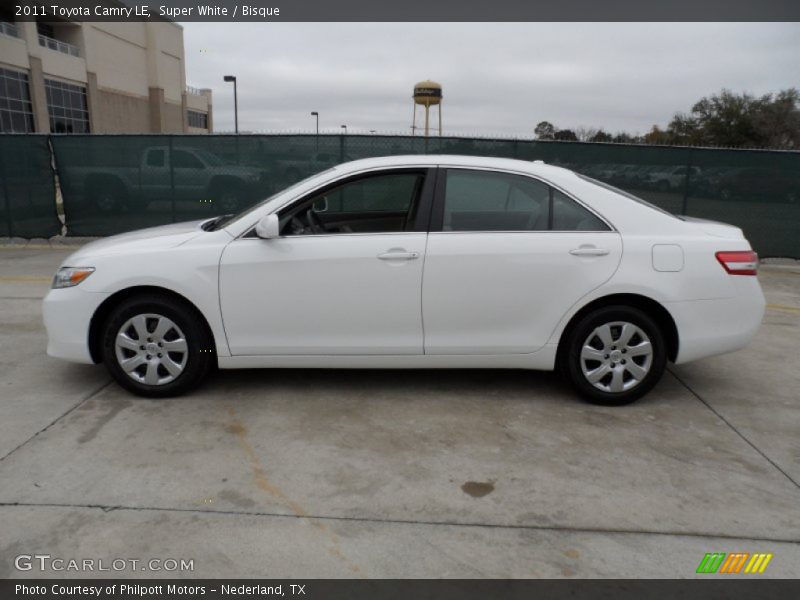 Super White / Bisque 2011 Toyota Camry LE