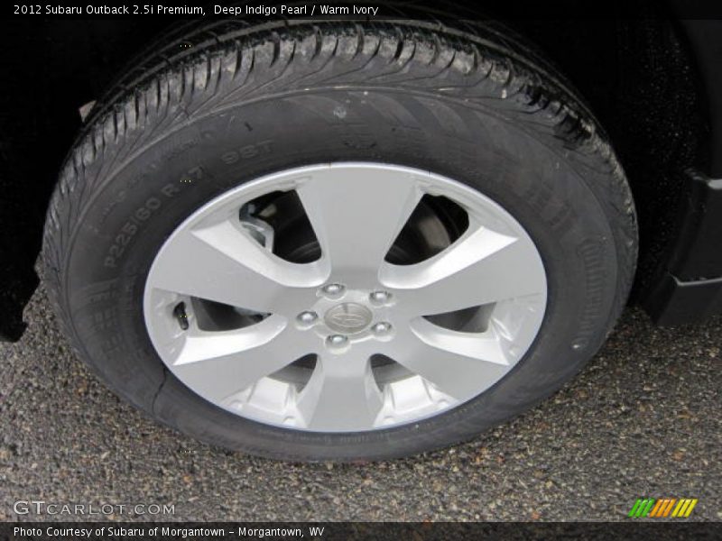 Deep Indigo Pearl / Warm Ivory 2012 Subaru Outback 2.5i Premium
