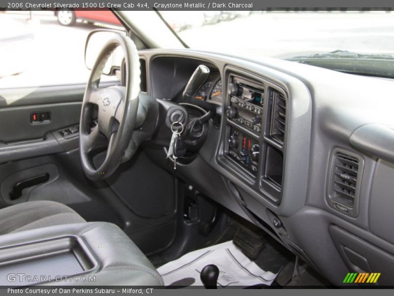 Graystone Metallic / Dark Charcoal 2006 Chevrolet Silverado 1500 LS Crew Cab 4x4