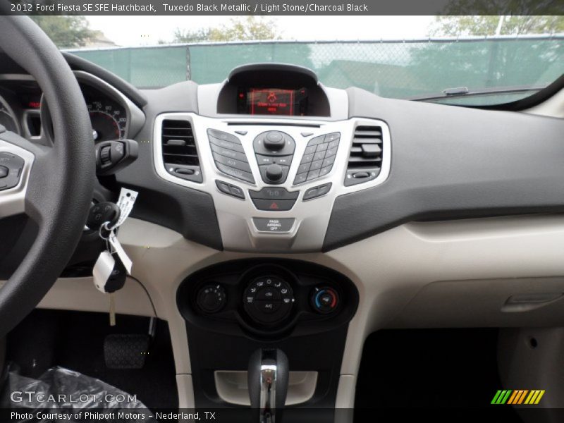 Tuxedo Black Metallic / Light Stone/Charcoal Black 2012 Ford Fiesta SE SFE Hatchback