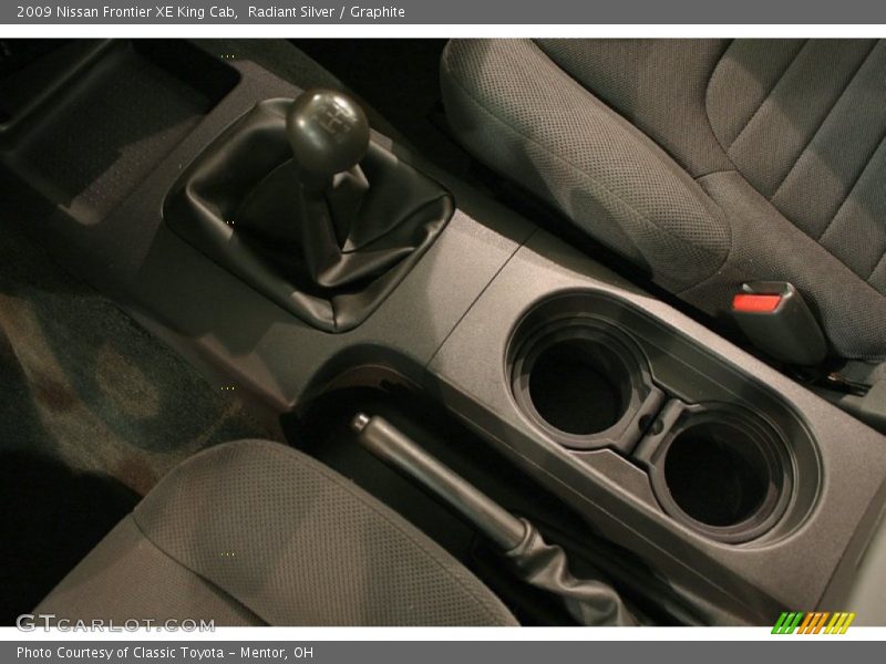 Radiant Silver / Graphite 2009 Nissan Frontier XE King Cab