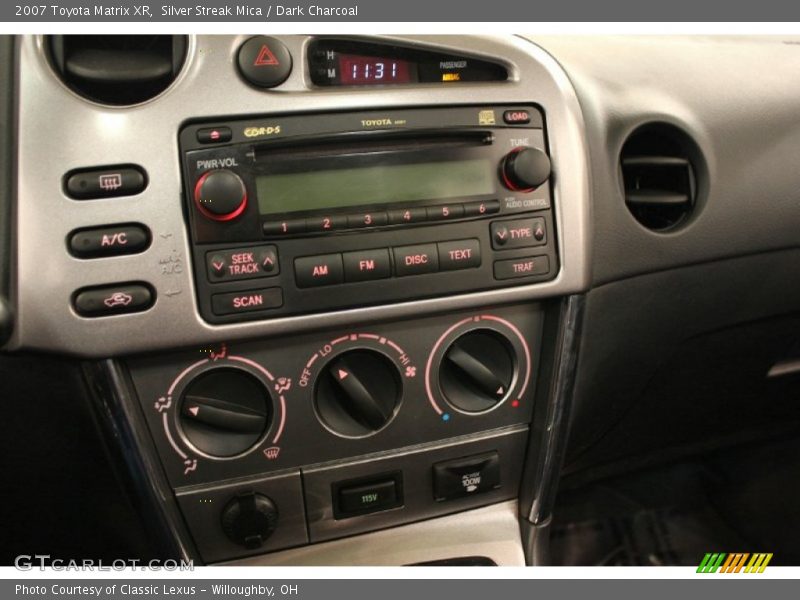 Silver Streak Mica / Dark Charcoal 2007 Toyota Matrix XR