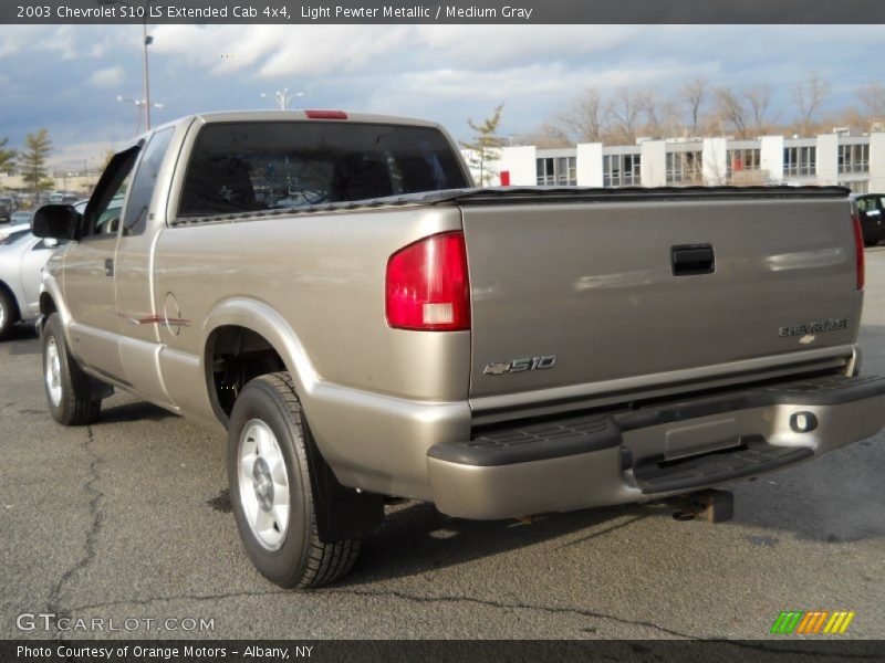 Light Pewter Metallic / Medium Gray 2003 Chevrolet S10 LS Extended Cab 4x4