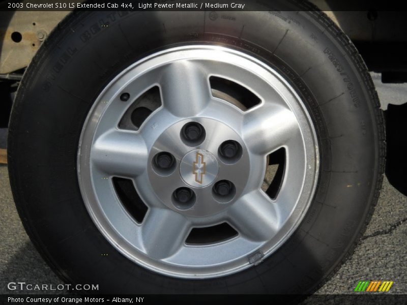  2003 S10 LS Extended Cab 4x4 Wheel
