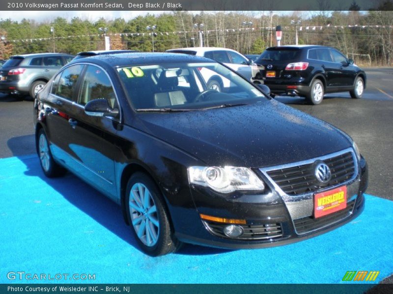 Deep Black / Black 2010 Volkswagen Passat Komfort Sedan
