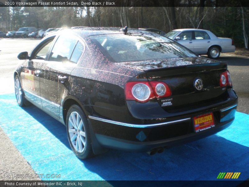 Deep Black / Black 2010 Volkswagen Passat Komfort Sedan